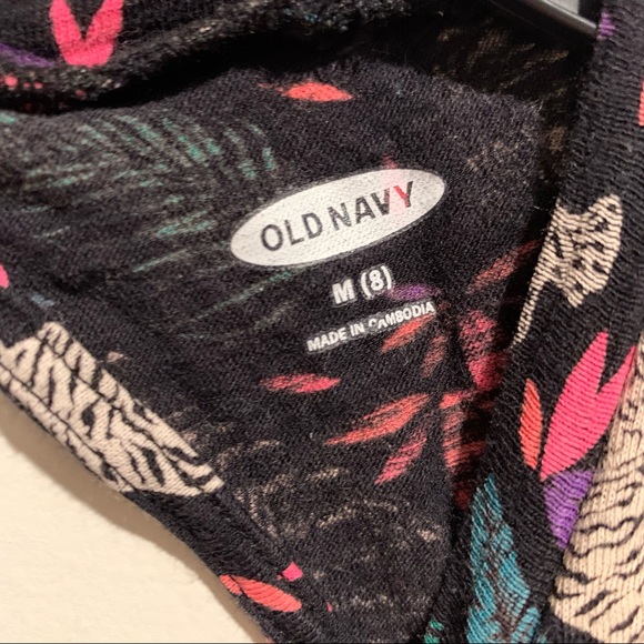 Old Navy Twist Back Tank - Picture 4 of 5